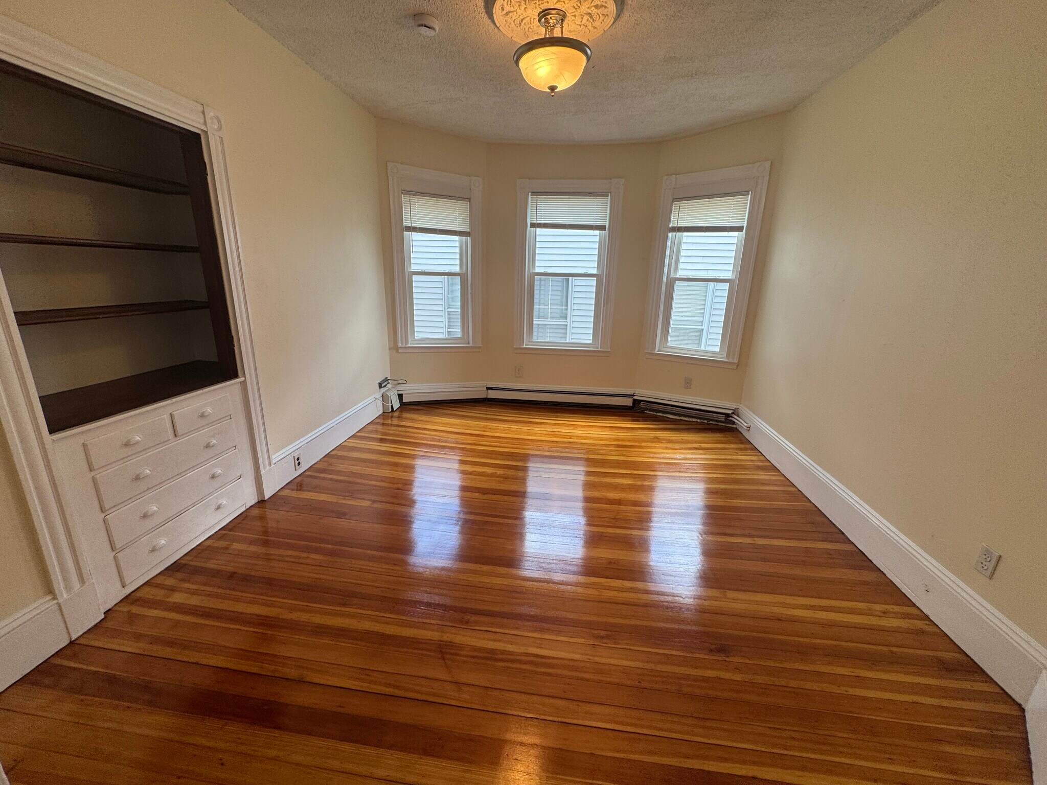 Building Photo - 64 Fisher Ave