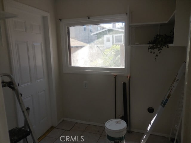 Building Photo - 959 W 17th St