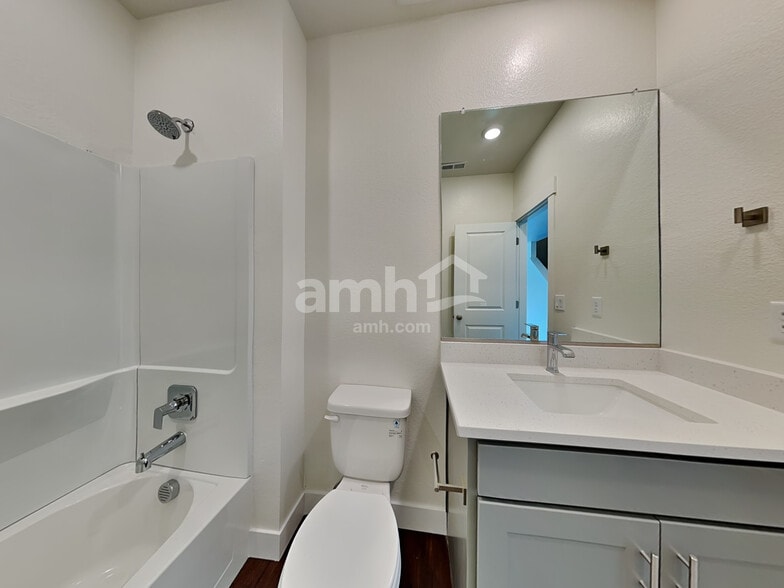 Building Photo - 3953 Patterdale Pl