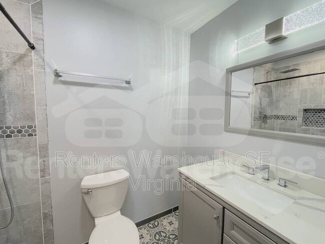 Building Photo - 2325 Sea Shell Rd