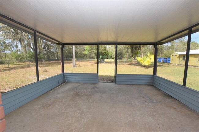 Building Photo - 2210 Old Polk City Rd