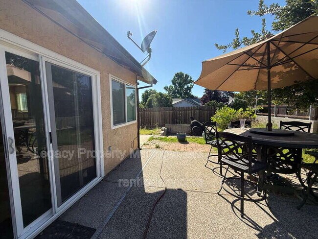Building Photo - 4901 Adorn Ct