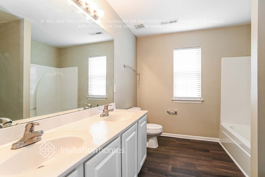 Building Photo - 12703 Alvin Woods Dr