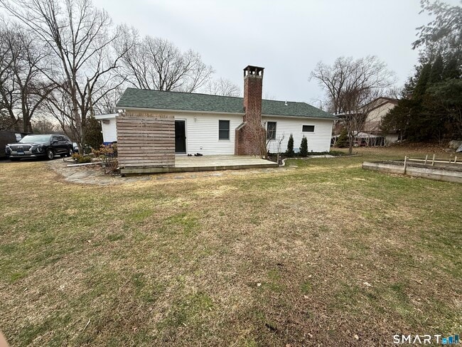 Building Photo - 82 Sherry Ln