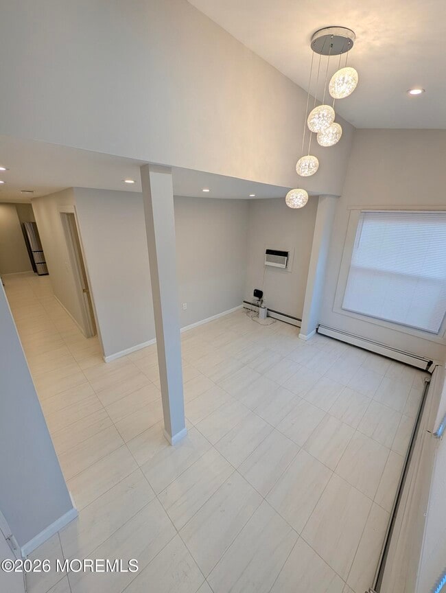 Building Photo - 106 Wallace St