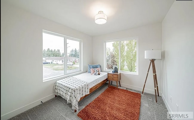 Building Photo - 2305 Caliber Pl