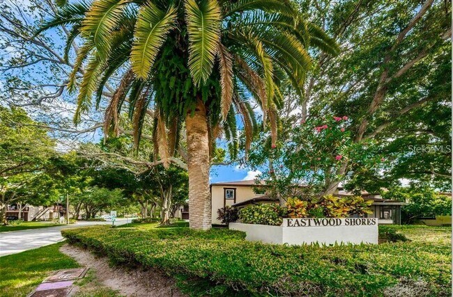 Building Photo - 2904 Lichen Ln