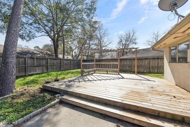 Building Photo - 21006 Bridgeview Cir