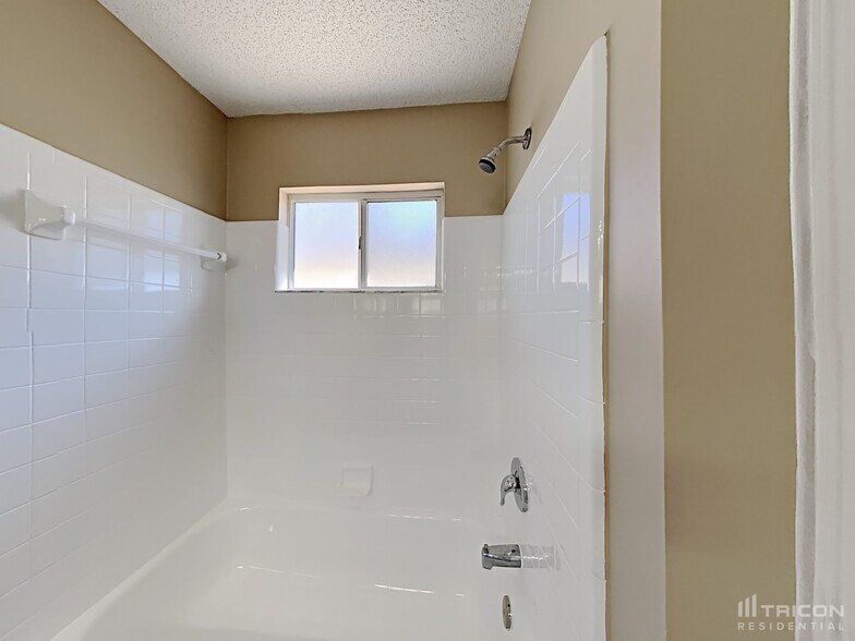 Building Photo - 3882 Bright Leaf Ct