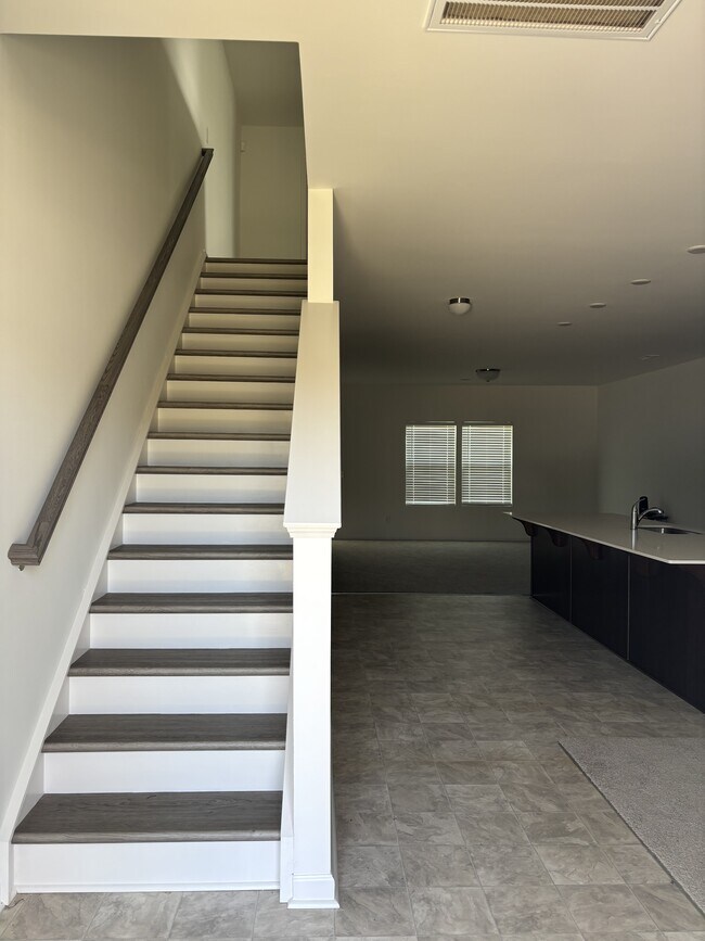 Building Photo - 113 Benson Vlg Dr