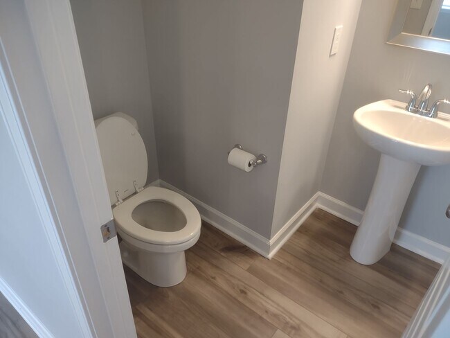 Building Photo - Wonderful Four Bedroom Home Located in the...