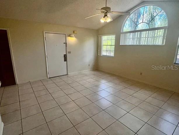 Building Photo - 2719 N Poinciana Blvd