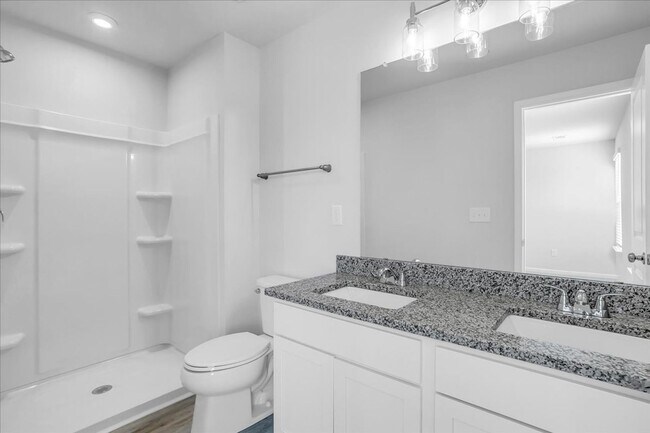 Building Photo - AVAILABLE NOW! Brand New 3-Bedroom Townhou...