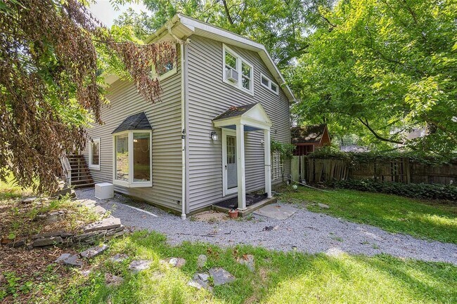 Building Photo - 1432 Lincoln Terrace LLC