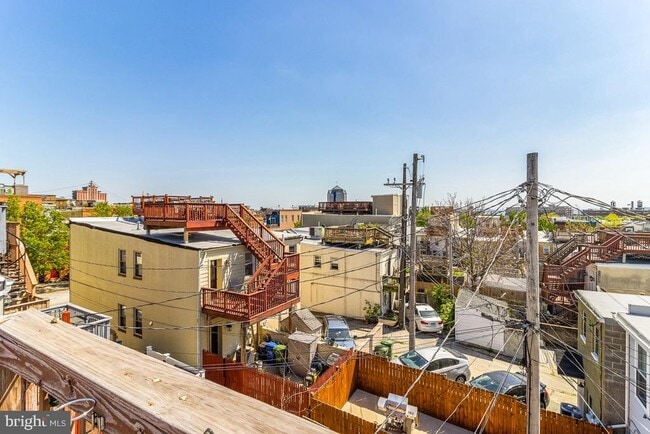 Building Photo - 2933 Fait Ave