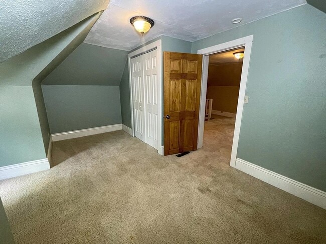 Building Photo - Charming home in the heart of Old Colorado...