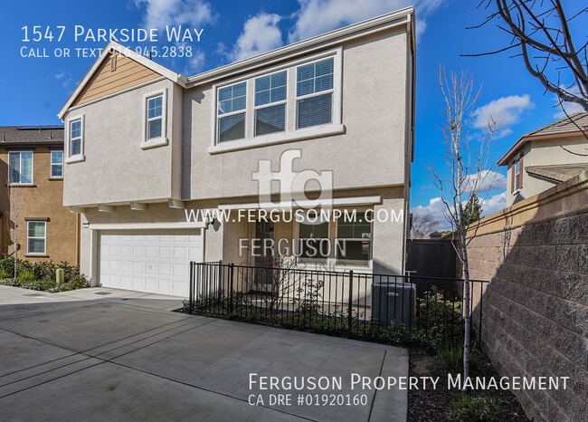 Building Photo - 1547 Parkside Way