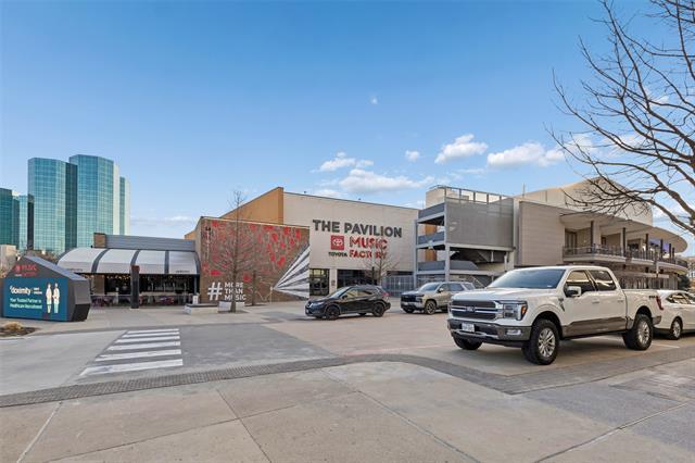 Building Photo - 330 Las Colinas Blvd E
