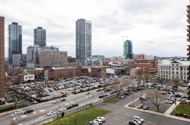 Building Photo - 270 Marin Blvd