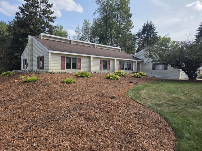 Building Photo - 4088 Benson Rd