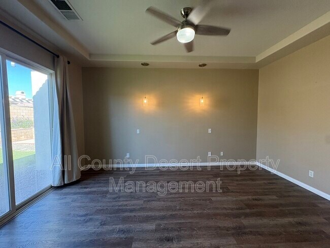Building Photo - 79902 Barcelona Dr