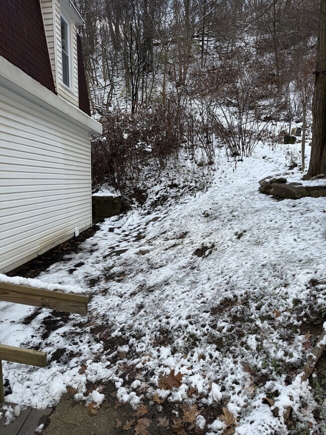 Building Photo - 550 Wood St