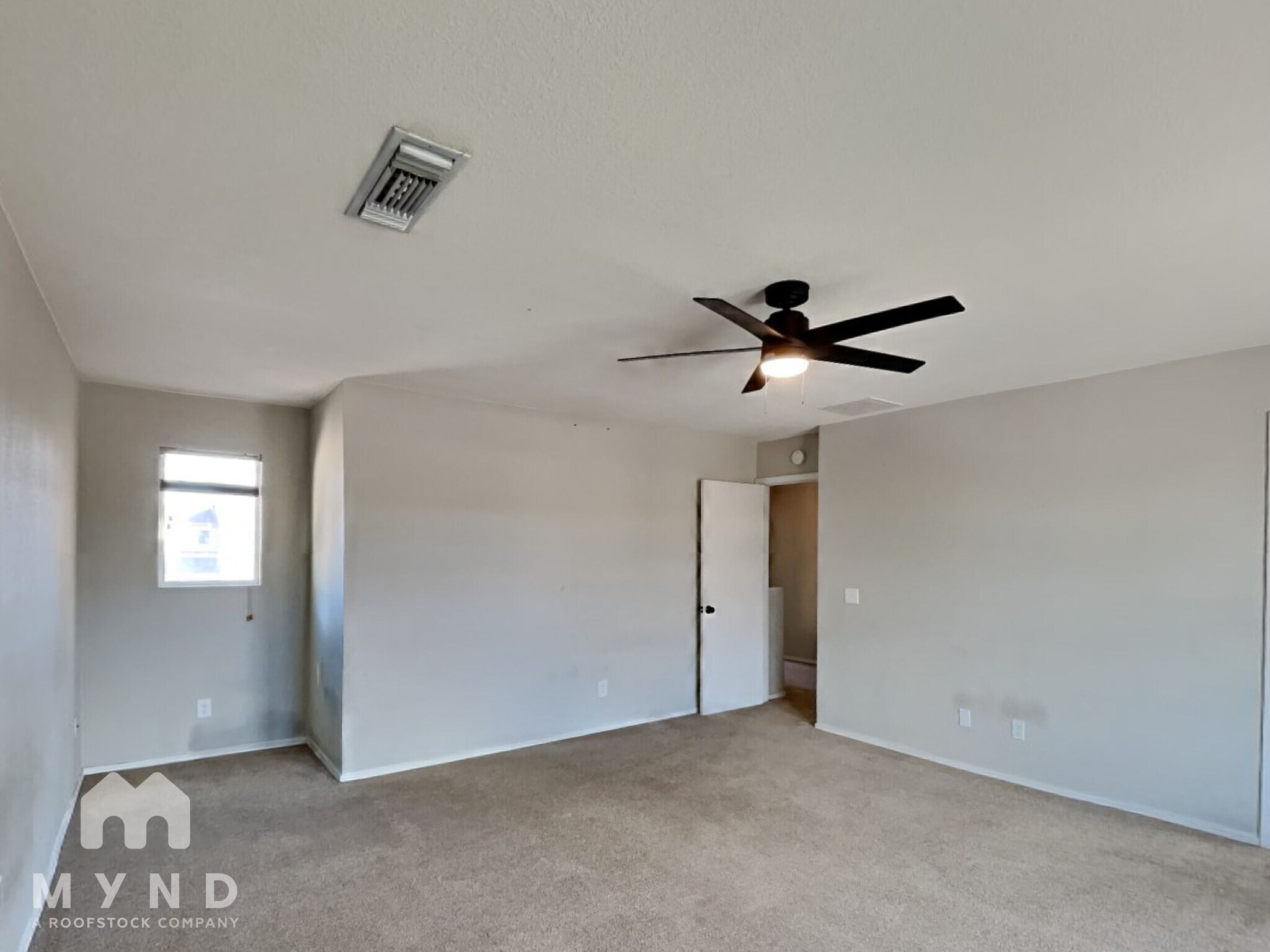 Building Photo - 5748 S Manta Ray Rd