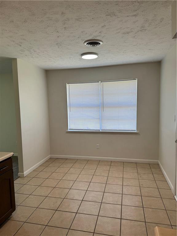 Building Photo - 328 Rodric Dr
