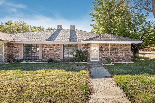 Building Photo - 6137 Belpree Rd