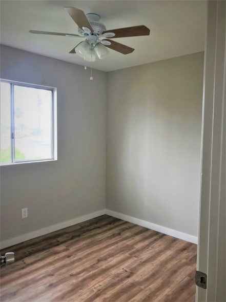 Building Photo - 4389 42nd St