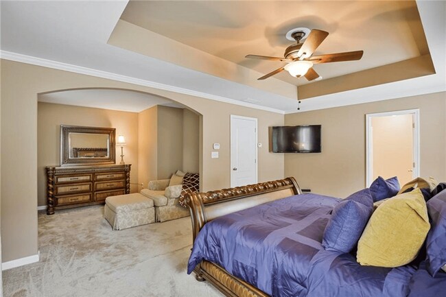 Building Photo - Beautiful 5-Bed, 3-Bath Craftsman Home Near Kennesaw Mountain