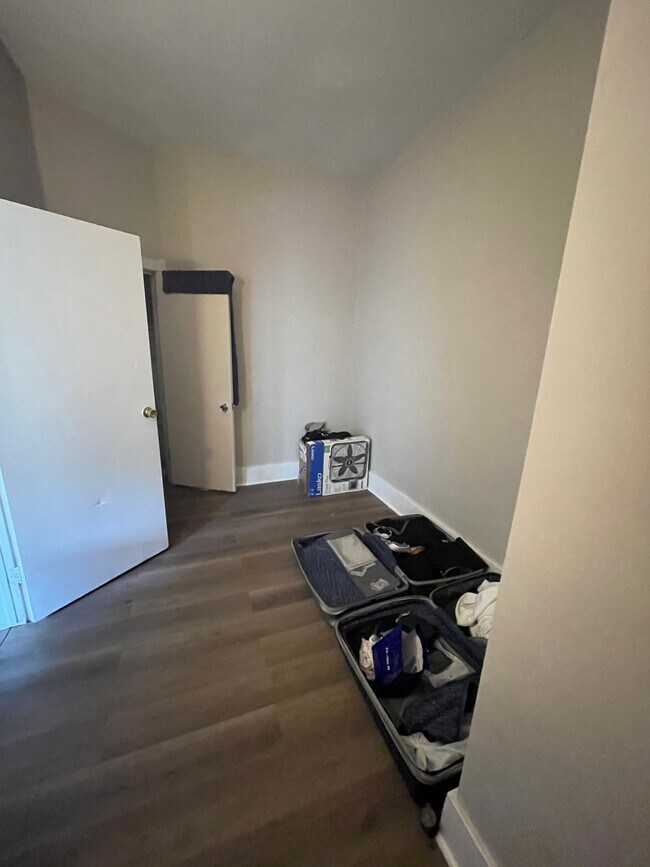 Building Photo - 286 N Bellefield Ave