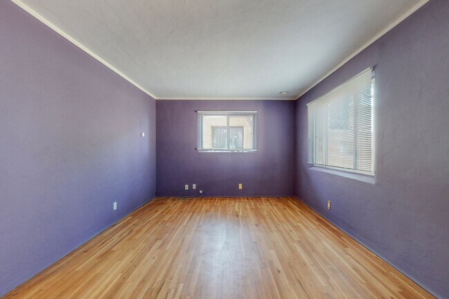Building Photo - 1716 Bryn Mawr Dr NE
