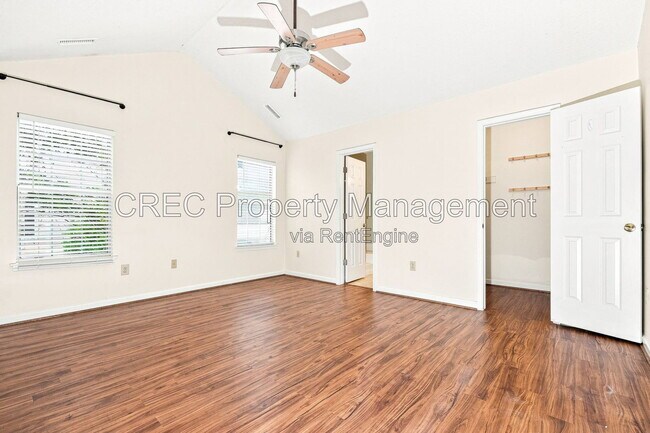 Building Photo - 1355 Fiddle Way