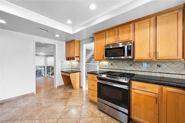 Building Photo - 18 Barlovento Ct