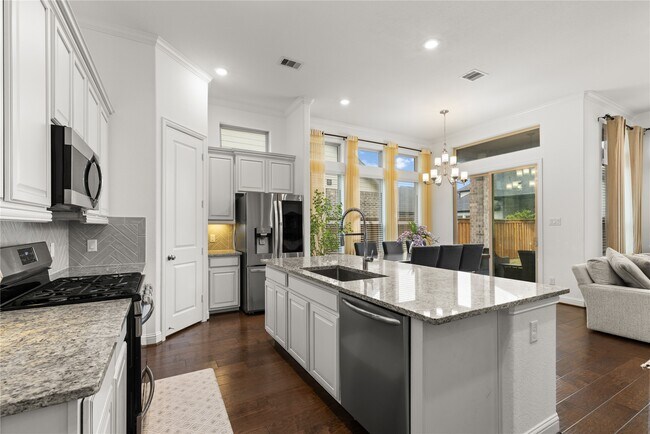 Building Photo - 28230 Emerald Bnd