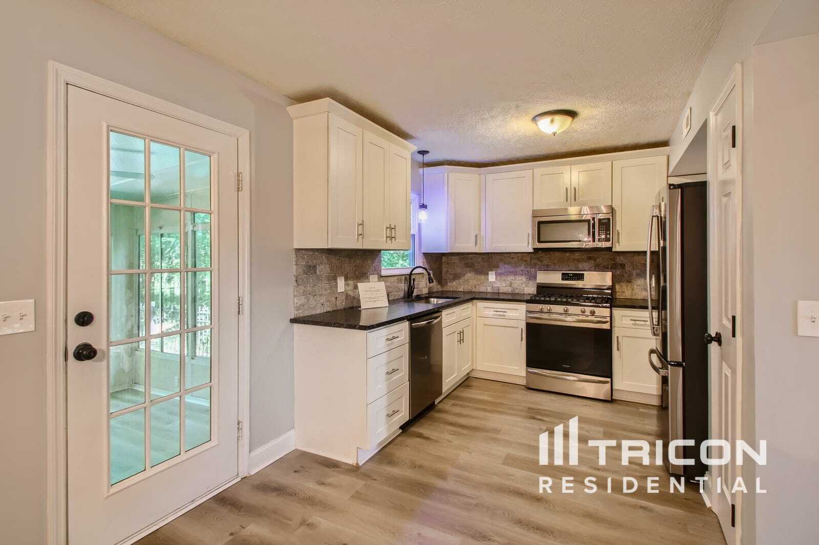 Building Photo - 133 Walton Village Dr