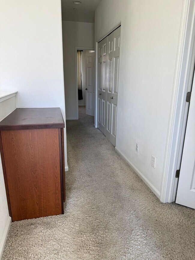 Building Photo - $4,600 / Beautiful 3BR + Bonus Room / 2.5BA Single-Family Home in Warm Springs, Fremont