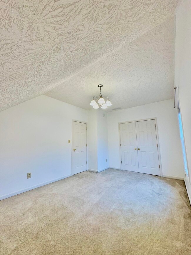 Building Photo - 2453 Prescott Ln