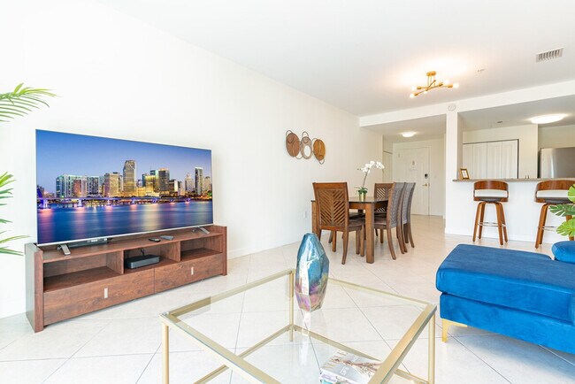 Building Photo - 3256 SW 22nd Terrace