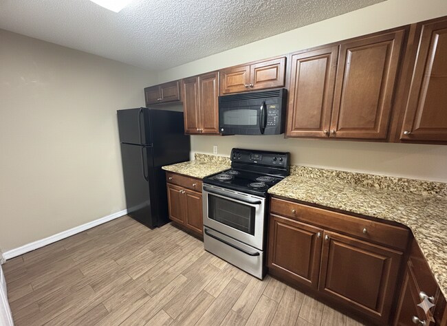 Building Photo - 610 Kenwick Cir