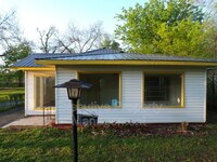 Building Photo - 435 62nd St