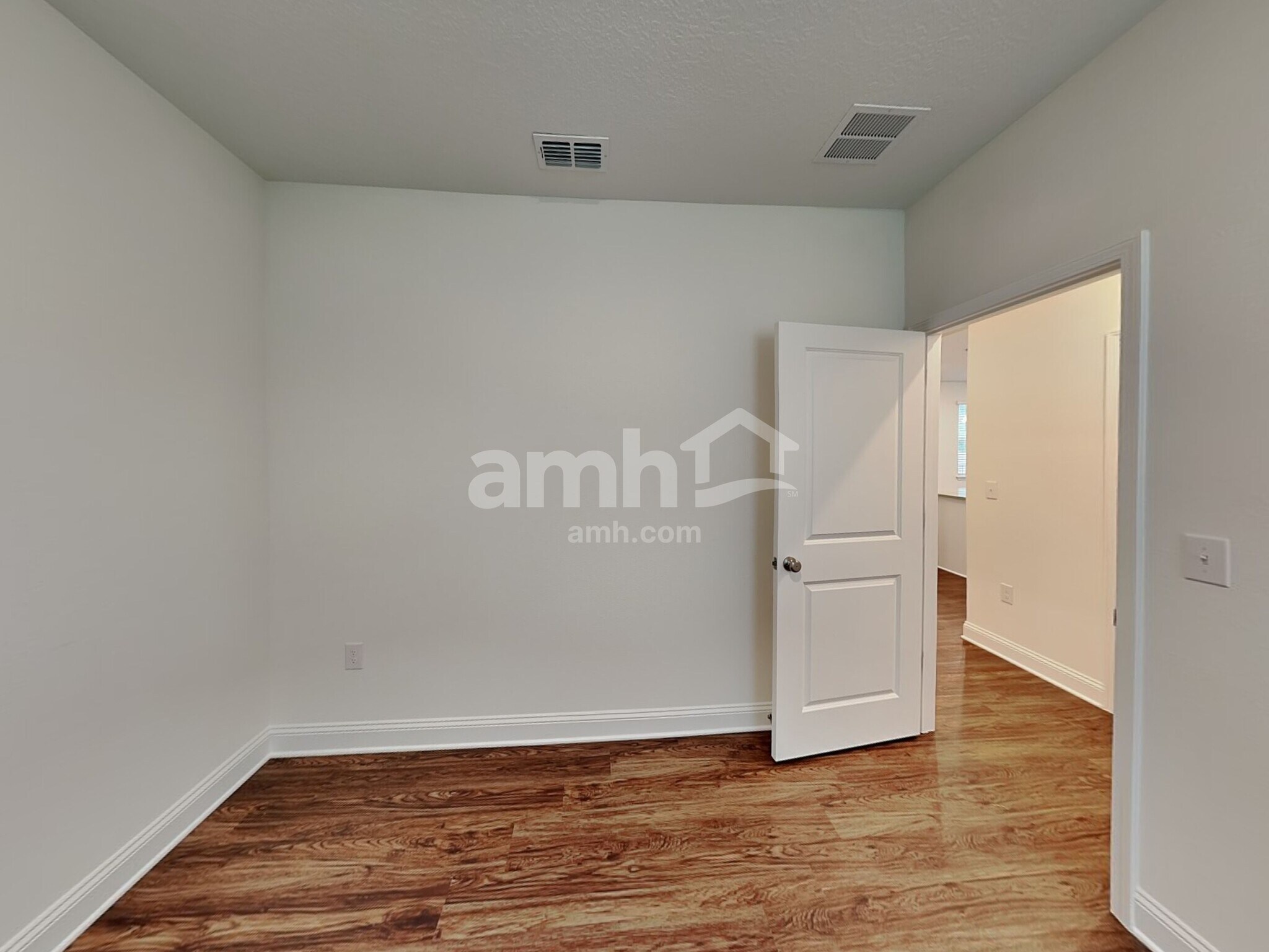Building Photo - 179 Onate Cir