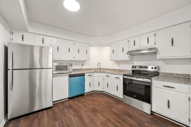 Building Photo - 103 Harvest Ln
