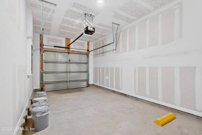 Building Photo - 1460 Jeremiah St