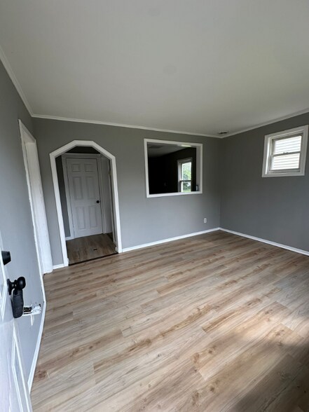 Building Photo - 25758 Leach St