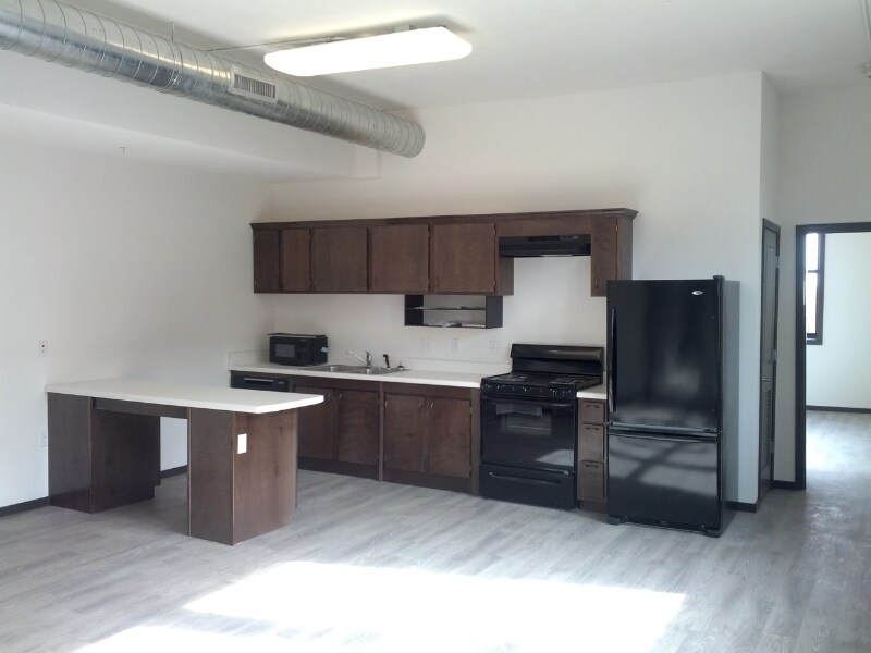 Building Photo - 309 S Jefferson Ave