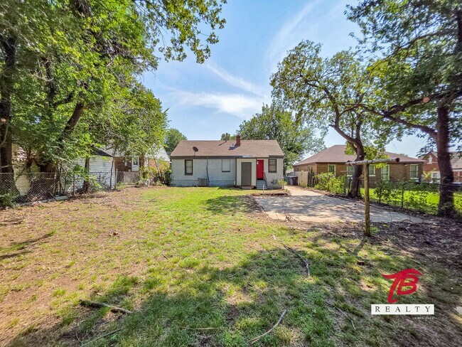 Building Photo - ozy 2-Bedroom Home in NE OKC – Affordable ...