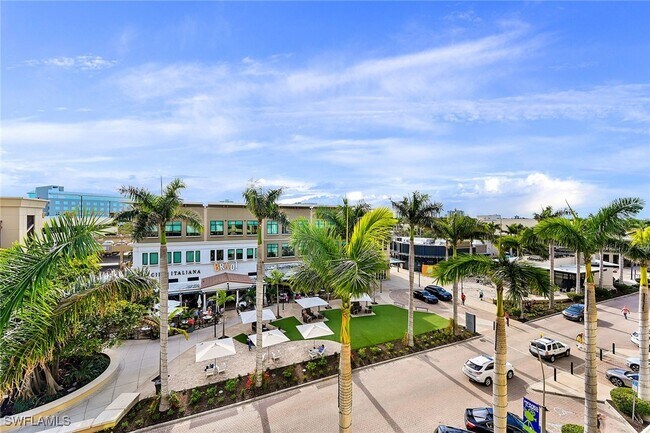 Building Photo - 9115 Strada Pl