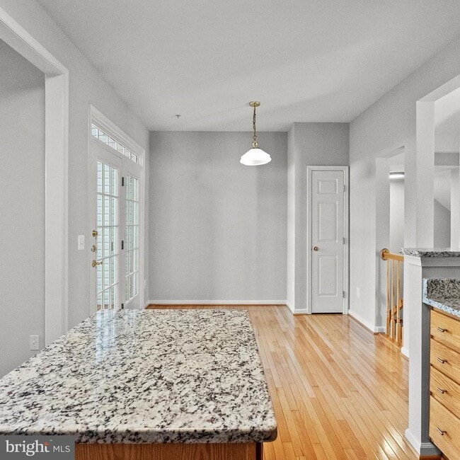 Building Photo - 5006 Grimm Dr